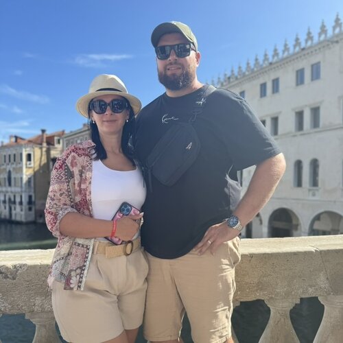 Lucia a Daniel Harsányi na dovolenke v Benátkach